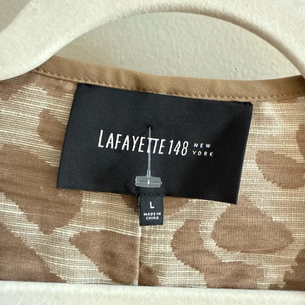 Lafayette 148 New York • Animal Print Jacquard Zip Front Jacket Large Neutral - Picture 3 of 10